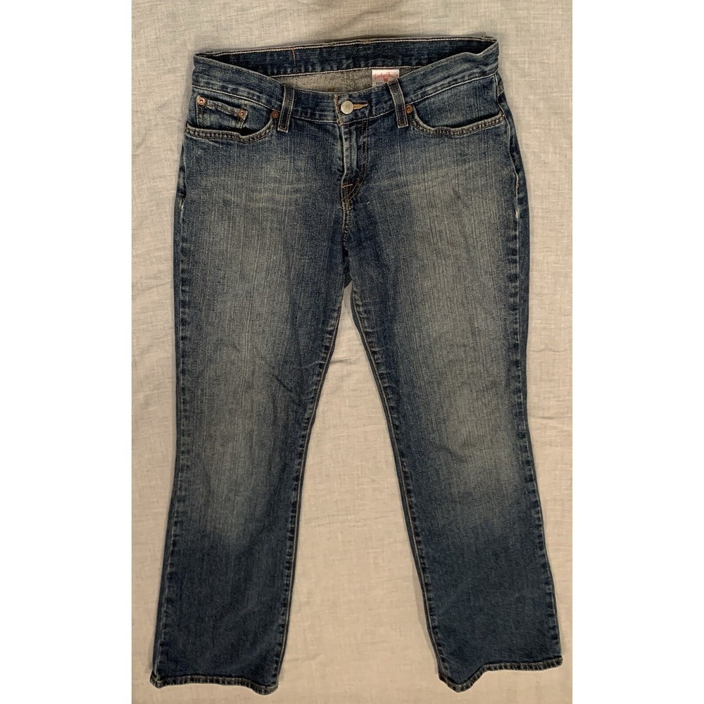 Lucky Brand Jeans Women's Size 6 (28 Waist) Mid-Rise Flair Medium Wash Dungarees